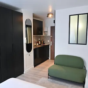 Appartement Luxury Canal St Martin&parking, Paris
