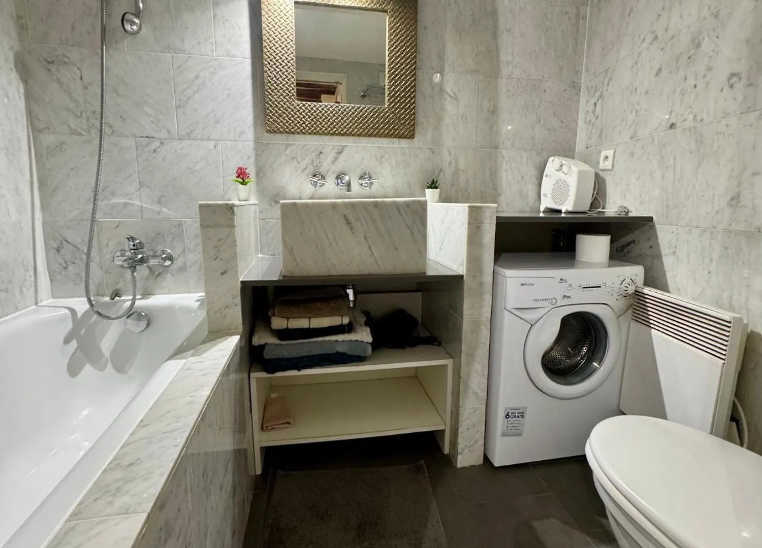 Cosy Flat Heart Of Paris Apartment France